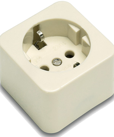 Famatel Utičnica Schuko 16A/250V, umetak od porculana - 2301